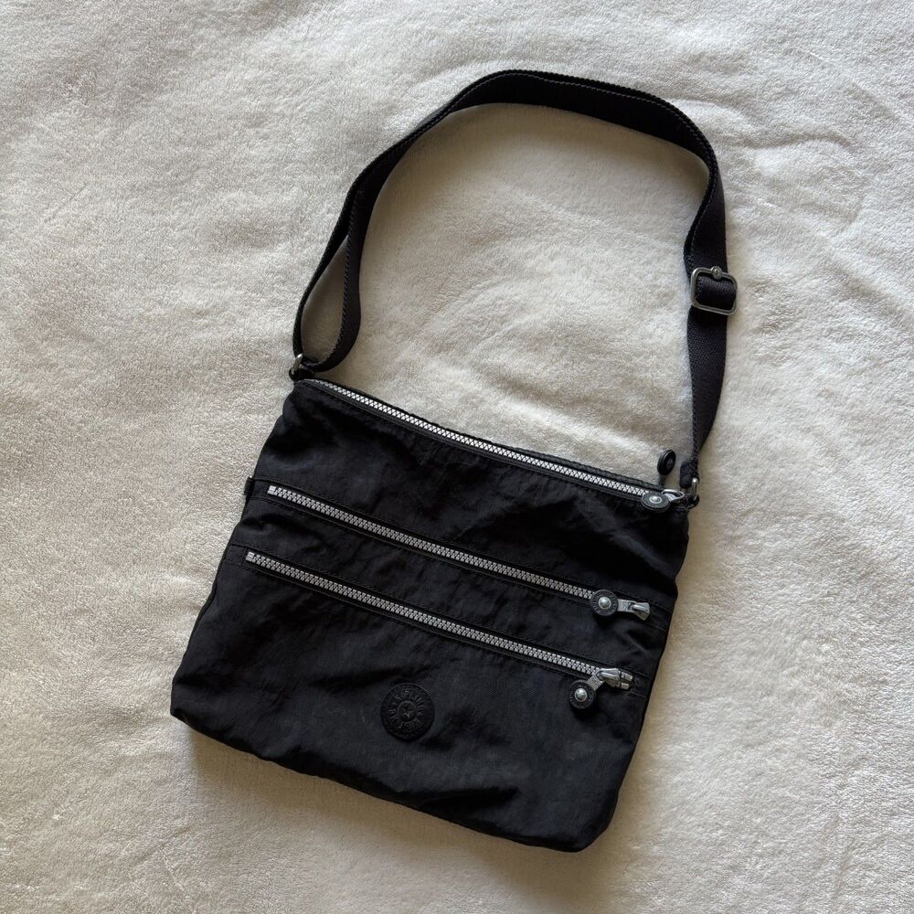 Kipling Black Crossbody